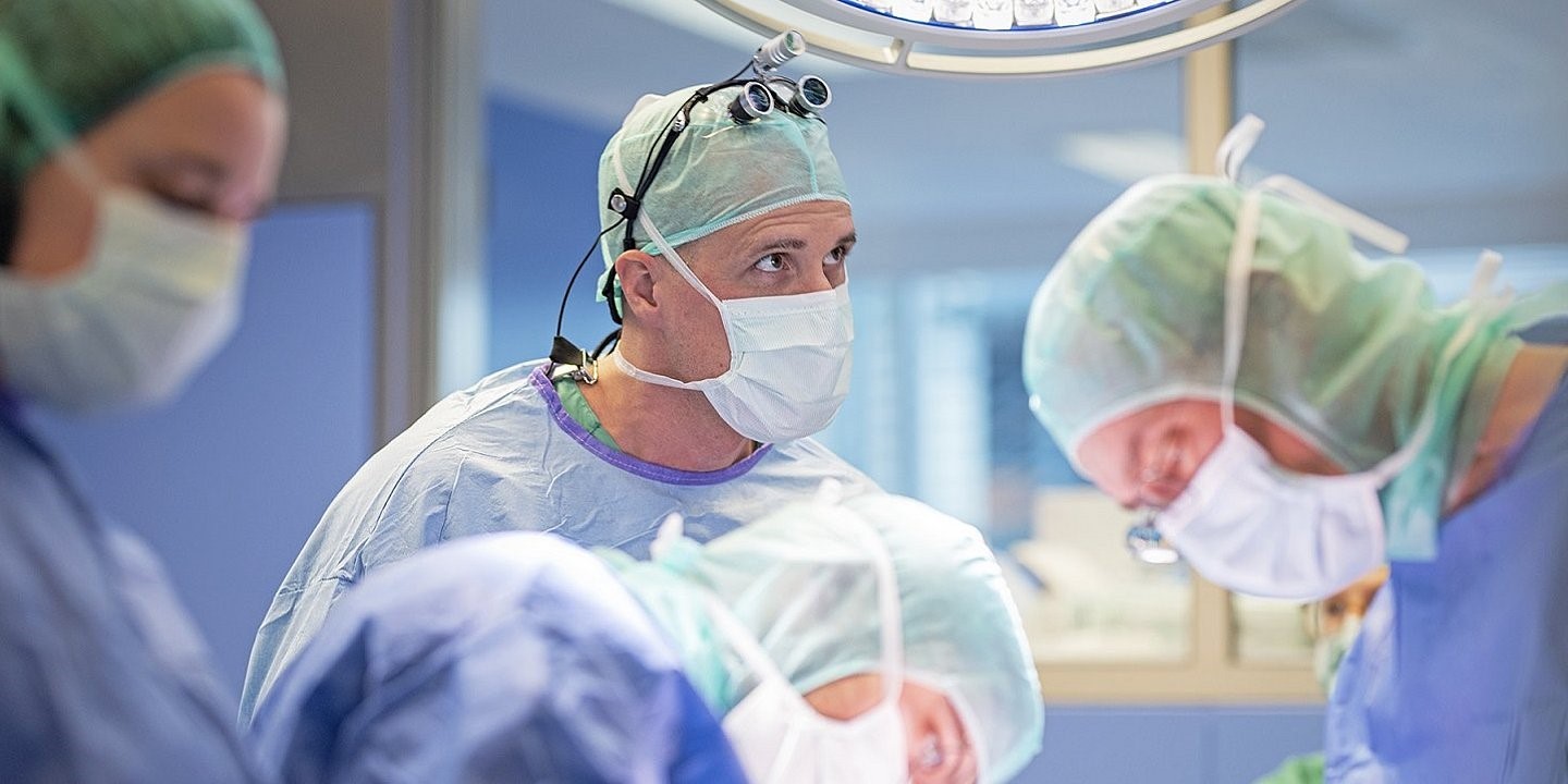 Reconstructive surgery retains tongue functionality after tumor resection